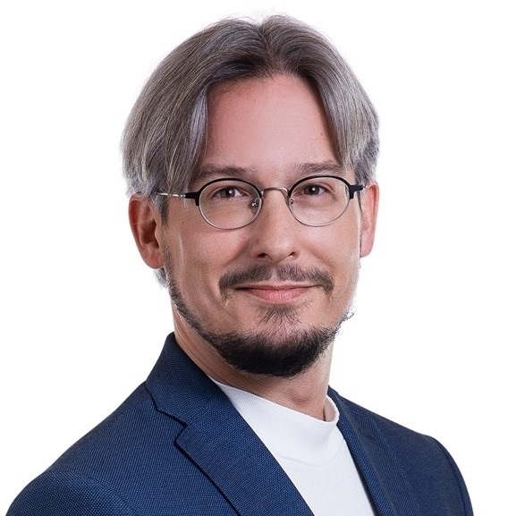 Emmanuel Amoos fait son entrée au Parlement fédéral